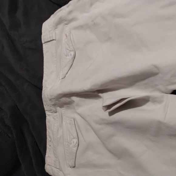 American Eagle white capris - Picture 7 of 9